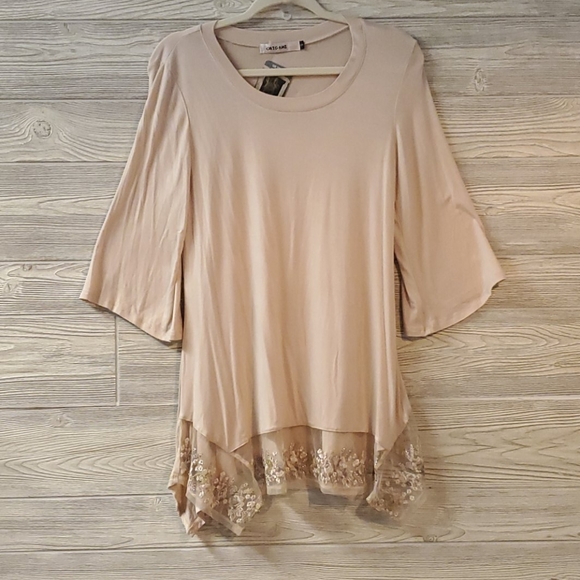 Origami Blush Tunic - Picture 1 of 5